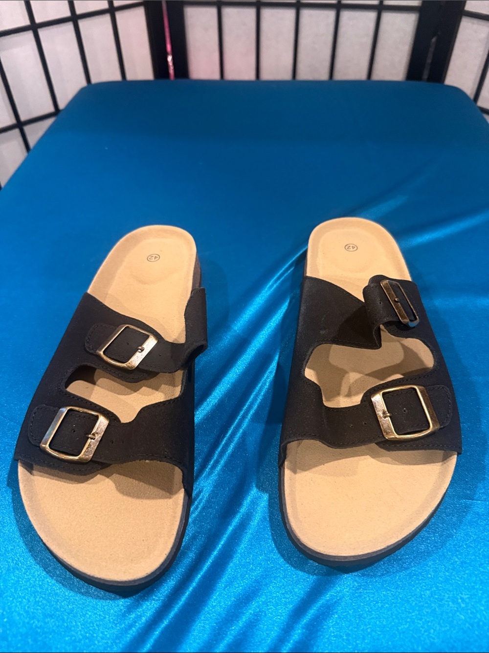 Women’s Double-Buckle Comfort Sandals - Black